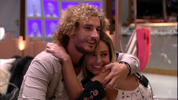 Resultado de imagem para Paula Ã© a campeÃ£ do BBB19 com 61,09% dos votos