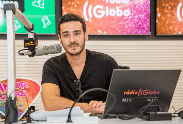 Após dispensar Tarcísio, Gloria e Fagundes, Globo renova com Marcos Veras