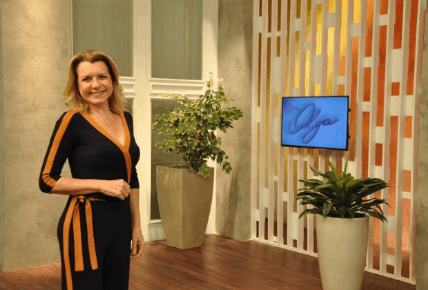 Olga Bongiovanni debocha de demissão ao vivo em programa na RedeTV!