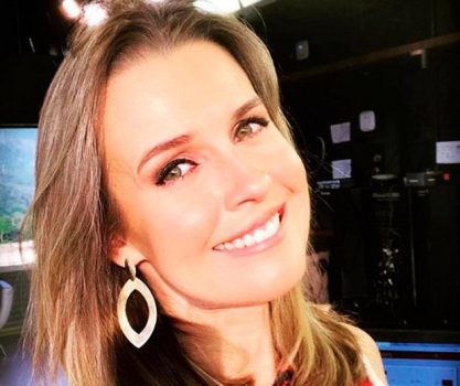 Grávida, Silvana Ramiro exibe pintura na barriga