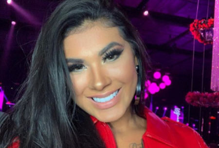 MC Pocahontas rebate comentário de seguidor sobre sua roupa