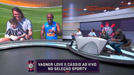 Vagner Love, do Corinthians, se desentende com apresentador do SporTV