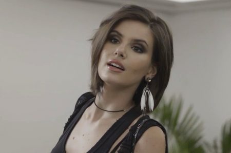 “Verão 90”: Vanessa arma plano para prejudicar Manuzita