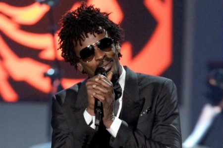 Seu Jorge abre o jogo sobre início da carreira e fala sobre live com Alexandre Pires