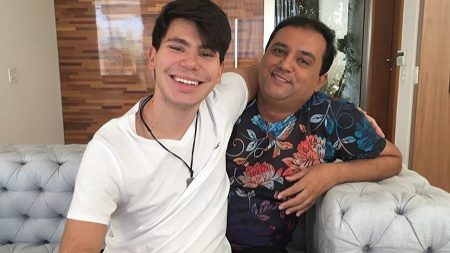 Geraldo Luís compartilha piada sobre o filho ser parecido com Silvio Santos