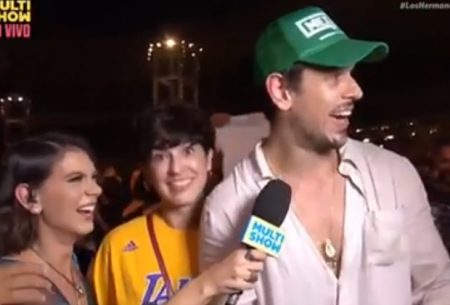 Mulher interrompe entrevista do Multishow e grita “Lula Livre” ao vivo