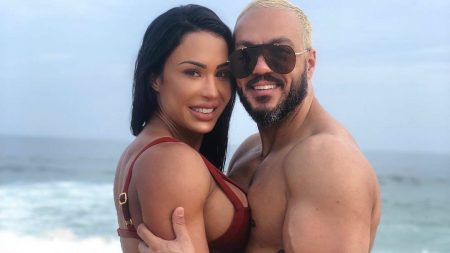 Gracyanne Barbosa incentiva Belo a procurar Viviane Araújo para uma DR