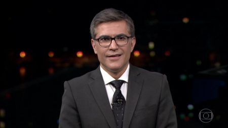 Helter Duarte volta a compartilhar cantada de seguidora