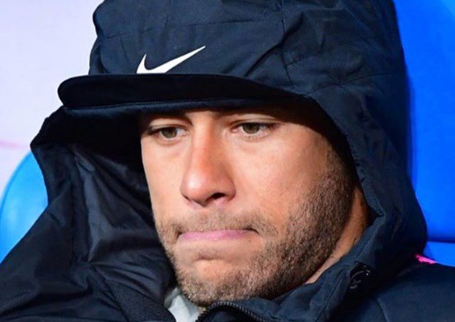 Neymar é flagrado cabisbaixo em treino após graves acusações