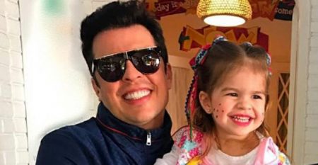 Ceará brinca com filtro que transforma em criança e filha reage
