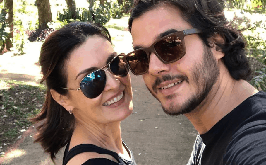 Fátima Bernardes é detonada por “expor demais” namoro com Túlio Gadêlha