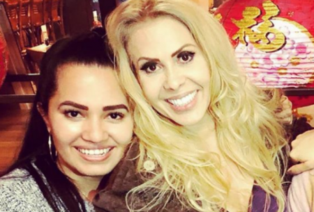 Prestes a se casar, filha de Joelma faz suspense sobre vestido