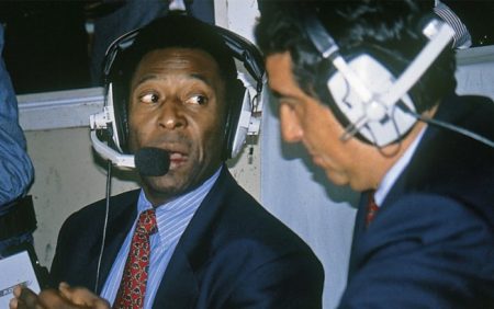 O dia em que Galvão Bueno ficou “p da vida” com Pelé e o detonou
