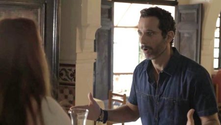 “Órfãos da Terra”: Ali decide romper noivado com Latifa e reconquistar Sara