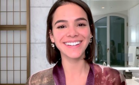 Bruna Marquezine decide trabalhar com crianças e fala sobre adoção