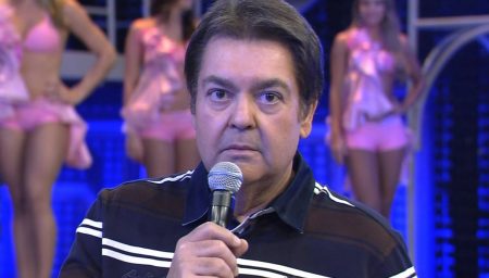 Bailarinas do Faustão sugerem motivo para demissão em massa