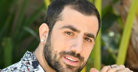 Kaysar Dadour relembra passado e surge diferente