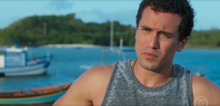 “Verão 90”: Magaiver procura João e decide falar toda a verdade