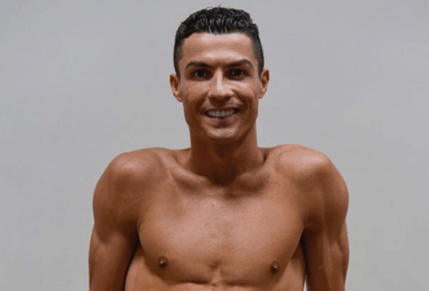 Cristiano Ronaldo ostenta carrão milionário e deixa fãs boquiabertos