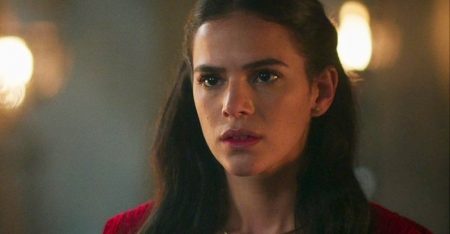 Bruna Marquezine dá uma pausa nas novelas da Globo e replica desabafo