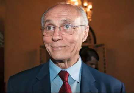 Eduardo Suplicy dá o que falar ao ser flagrado dançando loucamente durante festival