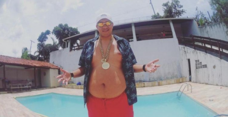 MC Bin Laden surge 40 kg mais magro e manda recado a haters