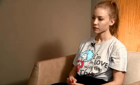 Em vídeo, pai de Najila quebra o silêncio e defende a filha de ataques