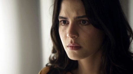 “Órfãos da Terra”: Laila desconfia das atitudes de Dalila e confronta a vilã