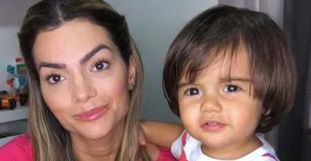 Kelly Key desabafa após filho ser criticado por pintar as unhas