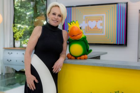 Louro José comemora feriado prolongado, mas é surpreendido por Ana Maria Braga