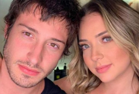 Marido de Carol Dantas, ex de Neymar, surpreende web ao posar nu