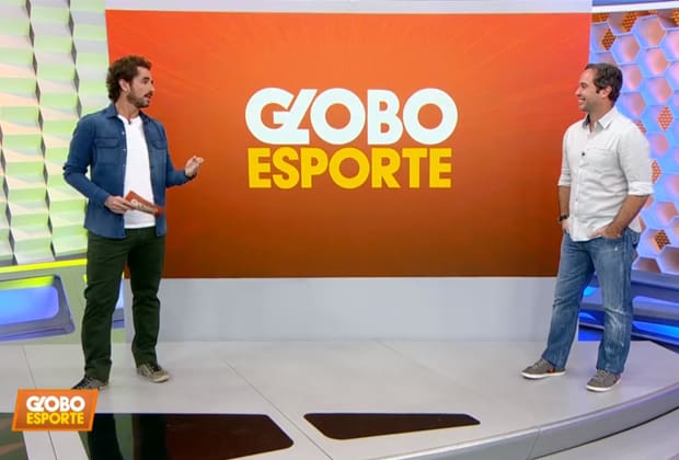 Caio Ribeiro coloca Felipe Andreoli em saia justa ao vivo na Globo