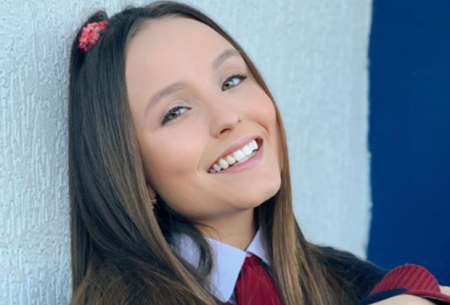 Larissa Manoela enaltece campanha de prevenção ao suicídio