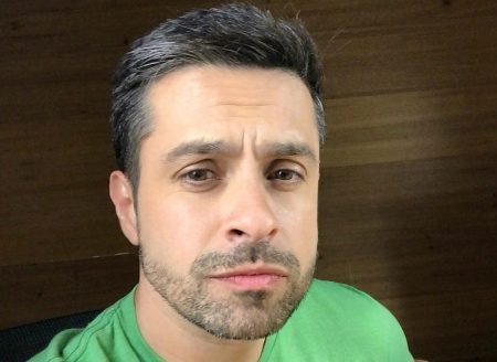 Luciano Amaral faz post sobre quarentena e é acusado de gordofobia