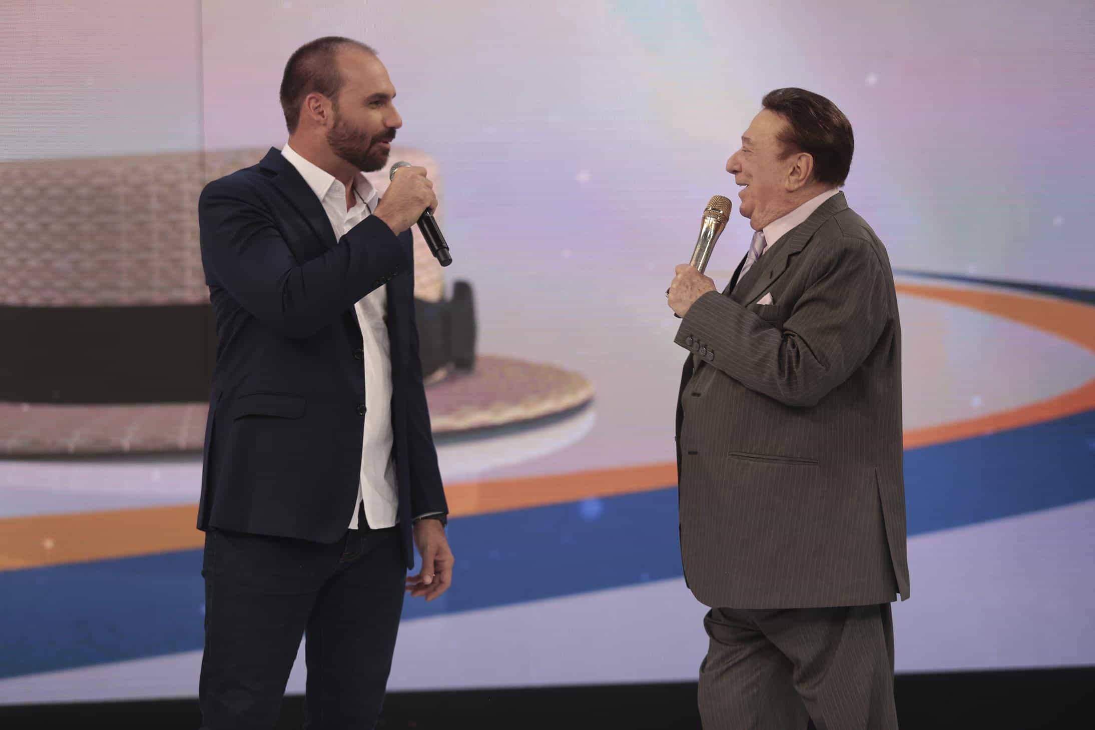 Eduardo Bolsonaro fala de Lula, Trump e Previdência no “Programa Raul Gil”