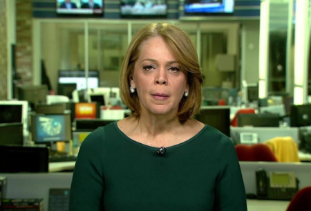 Jornalista da Globo é criticada após compartilhar foto de pai e filha mortos