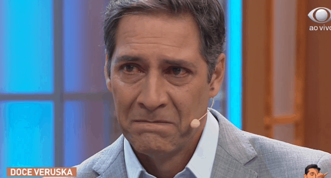 Ex-apresentador da Globo chora ao vivo na Band e desabafa