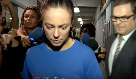 Paolla Oliveira vai à delegacia e desabafa sobre boatos de vídeo íntimo