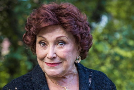 “Órfãos da Terra”: Ester atormenta Abner e Latifa, que diz estar grávida