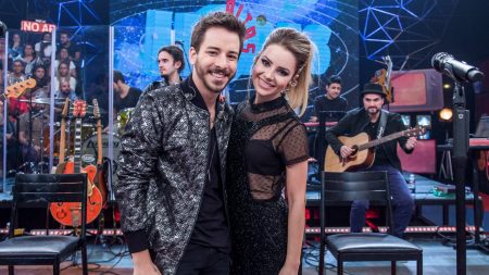 Com paralisação, Globo reprisa Sandy e Junior no Altas Horas