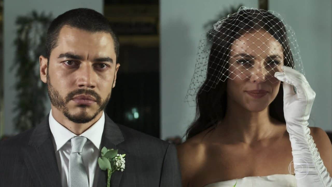 Público aponta erro no casamento de Vivi Guedes em “A Dona do Pedaço”