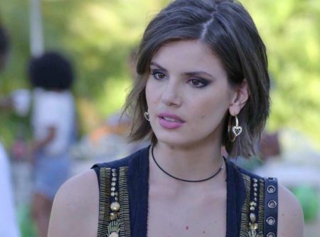 “Verão 90”: Revoltada, Vanessa decide se vingar de Jerônimo