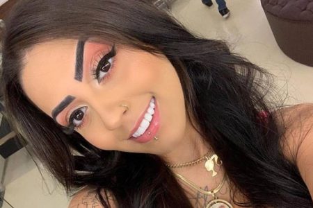 MC Mirella desembolsa fortuna para festa de aniversário para irmão