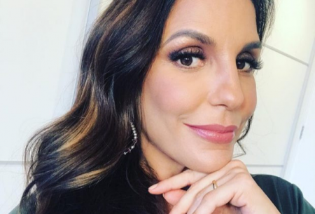 Ivete Sangalo curte férias em resort caríssimo; saiba o preço