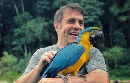 Diretor do SBT apoia Bolsonaro sobre mudanças na Ancine; ator rebate