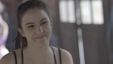 “Malhação”: Milena faz revelação e surpreende Jaque e Madureira