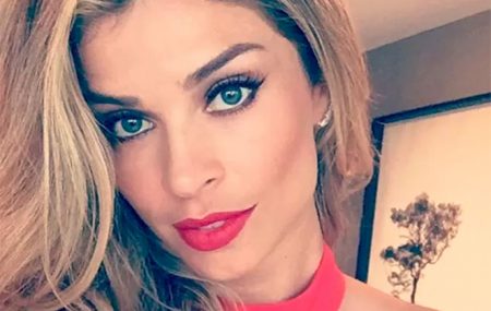 Grazi Massafera revela crush e Débora Nascimento oferece o telefone dele