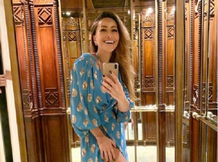 Sabrina Sato esbanja sensualidade ao posar de lingerie