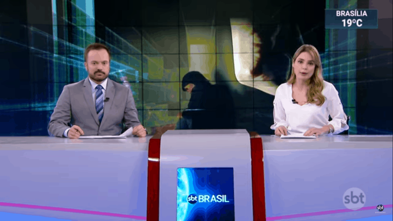 “SBT Brasil” vence a Record no horário principal e na reprise