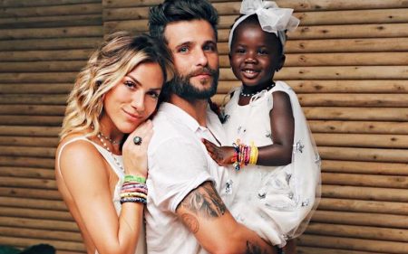 Bruno Gagliasso e Giovanna Ewbank falam da alegria de adotar Bless